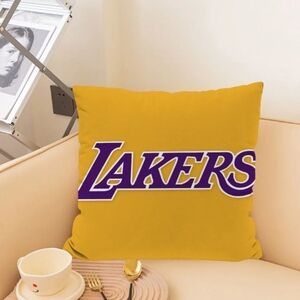 LA Lakers Yellow 12in x 12in Plush Bed Pillow 🏀 NEW 🔥 Kobe Bryant Lebron James